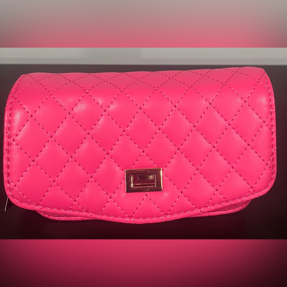 Mellow World Amanda Quilted Crossbody Clutch|  color: fuschia